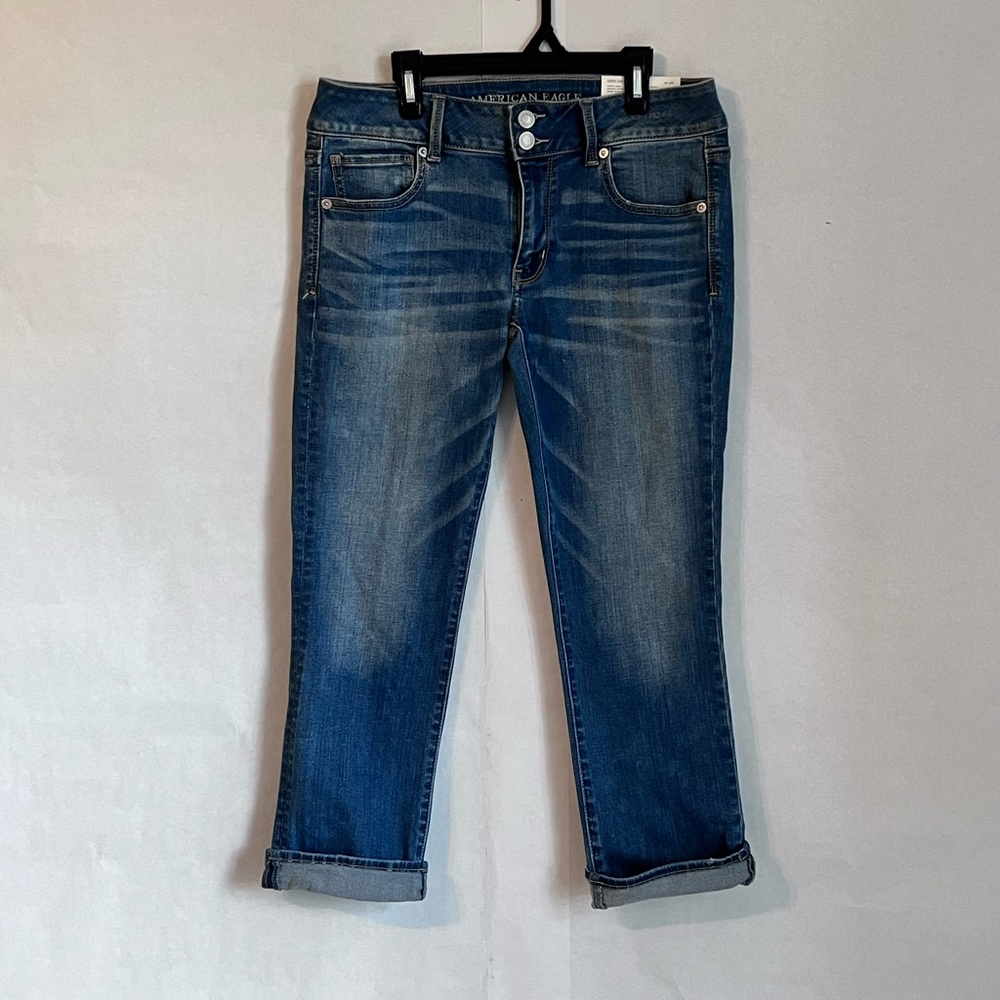 American eagle artist crop super stretch jeans size 8